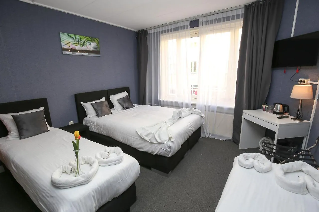 Hotel Flipper Amsterdam 2*,