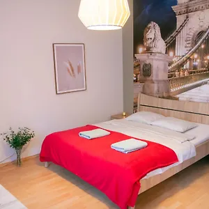  Aparthotel Keleti Ungarn