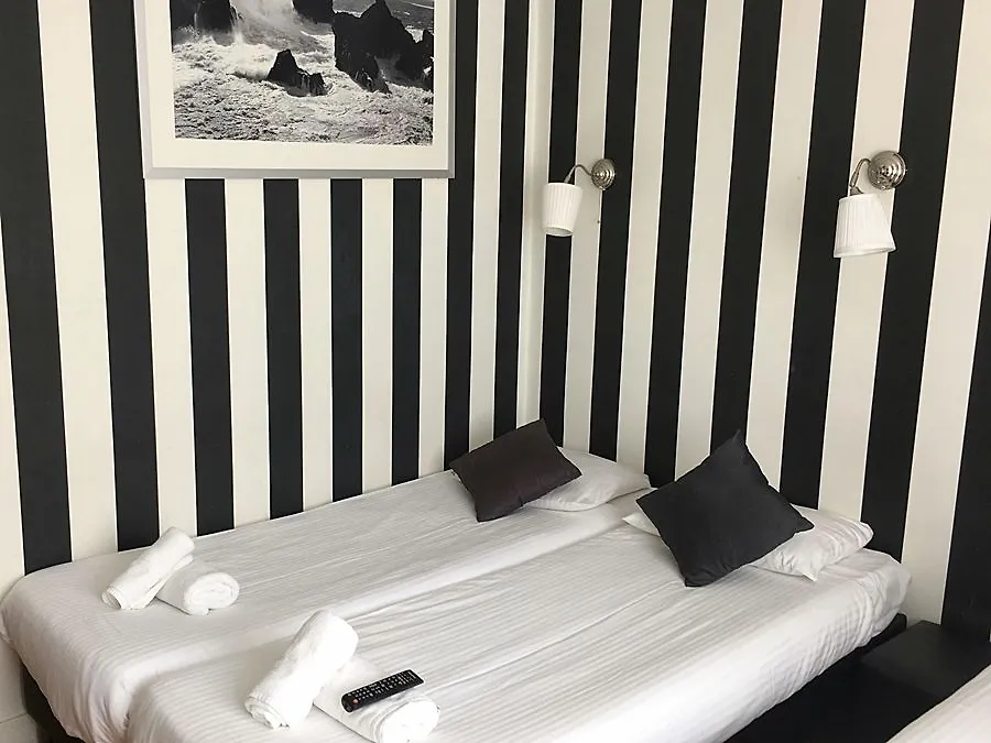 Hotel Flipper Amsterdam 2*,  Niederlande